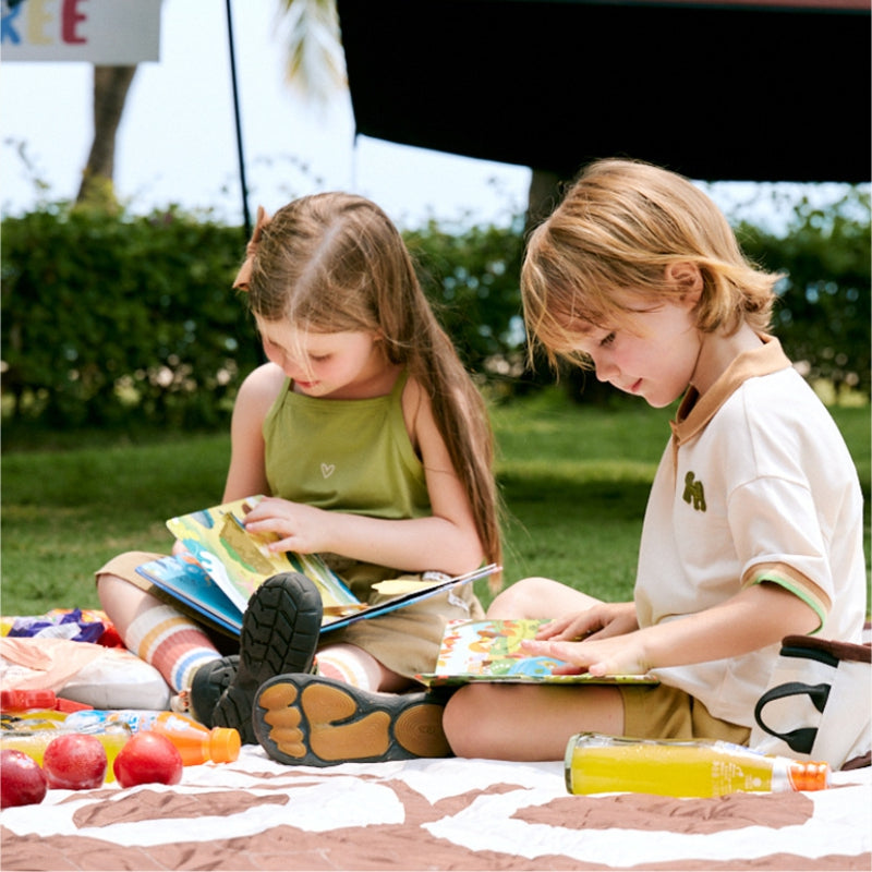 Embracing Growth and Independence: Warmly Guiding Our Toddlers on Their First Educational Journey