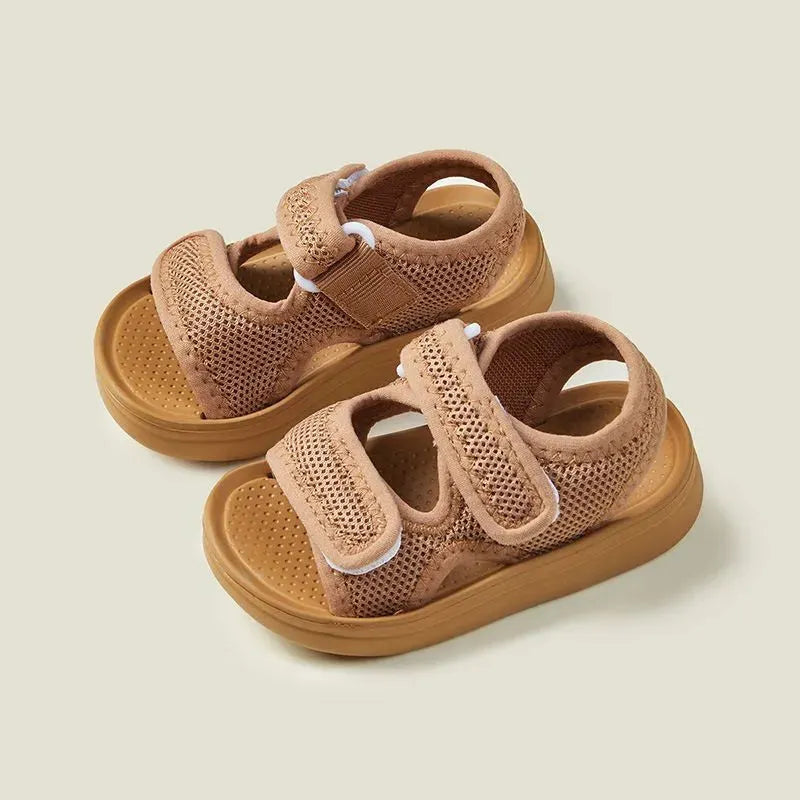Sommersandalen – Sommeroutfit für Kinder